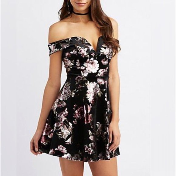 NWOT Charlotte Russe Metalic Floral Skater Dress - Picture 1 of 5